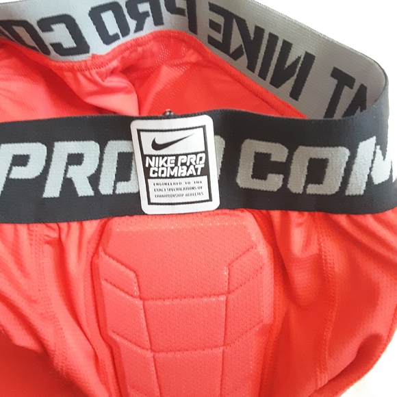 NIKE MEN'S PRO COMBAT HYPERSTRONG PADDED SHORT NWT - Picture 5 of 5